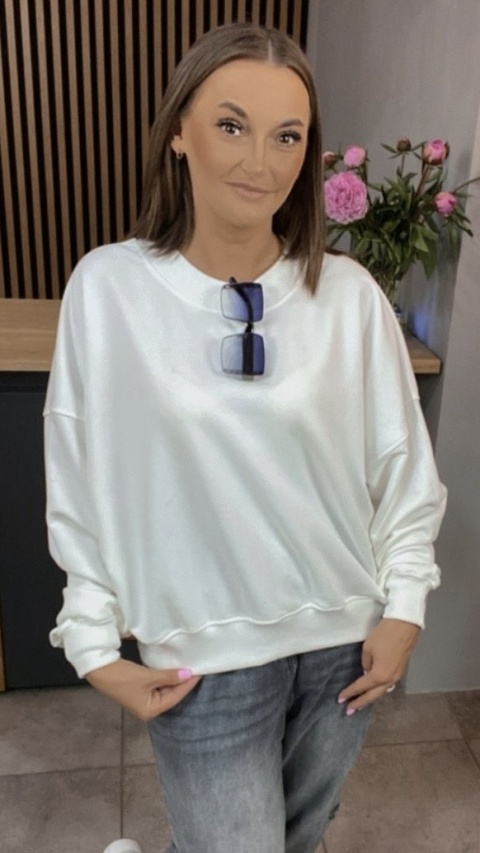 Bluza Basic NOODA Biała Bluza Basic NOODA Biała