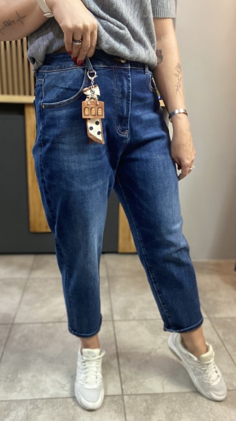 Jeansy M'SARA - klasyczny krój, ponadczasowy styl