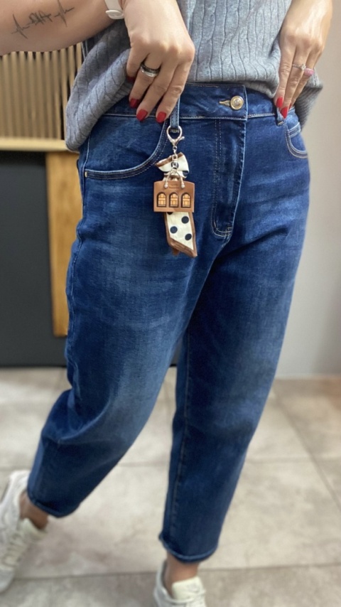 Jeansy M'SARA - klasyczny krój, ponadczasowy styl