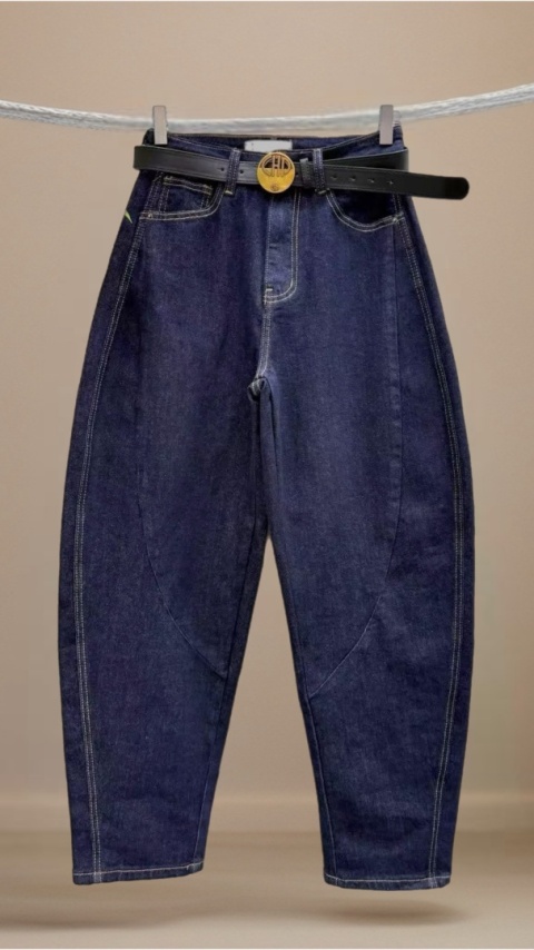 Jeansy Uiuj „Banana Fit" UBA331-2 - surowe granatowe