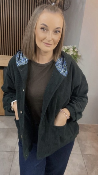 Kurtka sztruksowa z kapturem Wiya - Nero