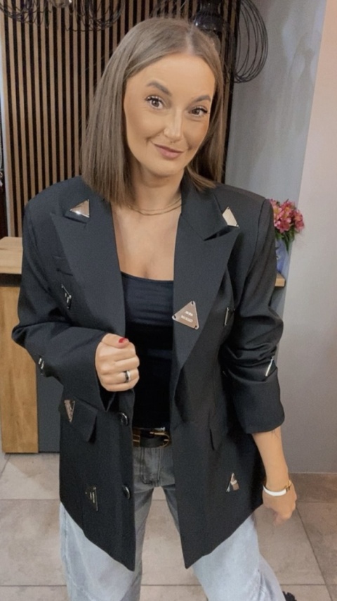 Marynarka C.L Exclusive - metalowe aplikacje w kształcie trójkątów