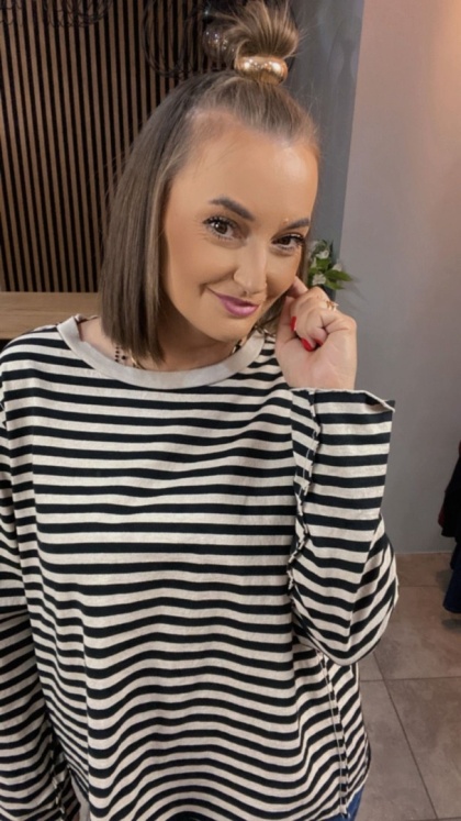 Bluzka Wendykei w paski szyta wierzchem - Beżowo-czarna