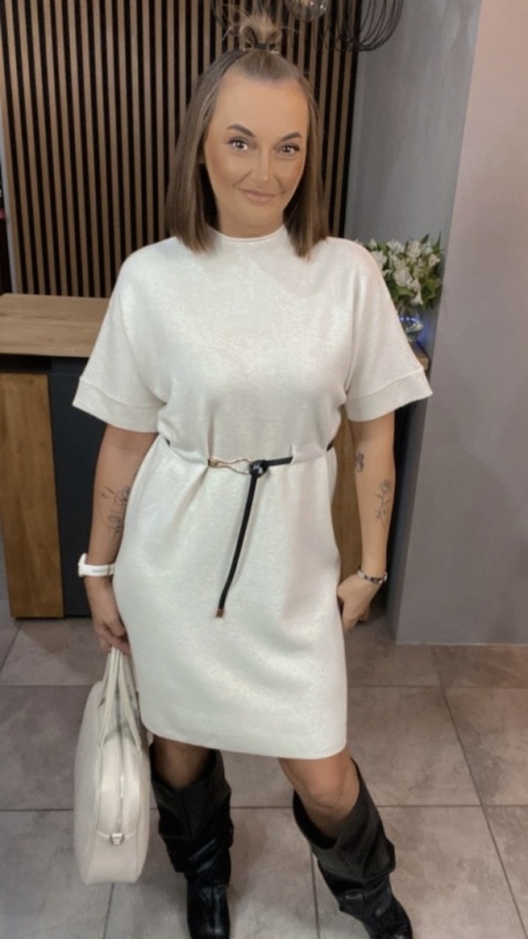 Sukienka dzianinowa Melody z paskiem - Śmietanka