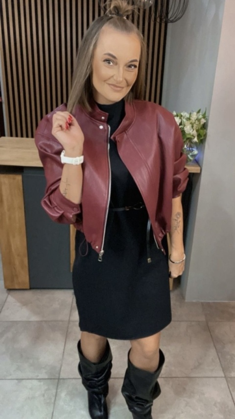 Sukienka dzianinowa Melody z paskiem - Czarna