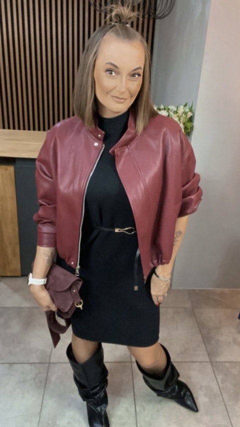 Sukienka dzianinowa Melody z paskiem - Czarna