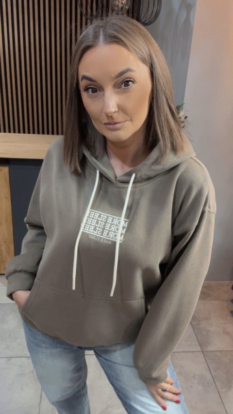 Bluza z kapturem „MORE SLEEP"