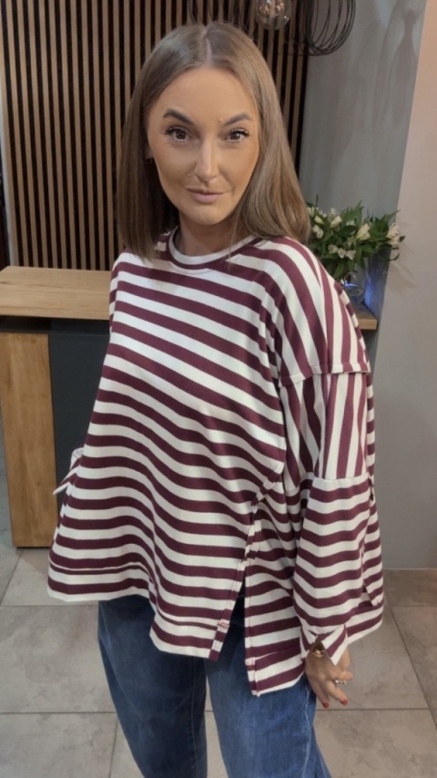 Bluzka w paski - oversize - biało-bordowa