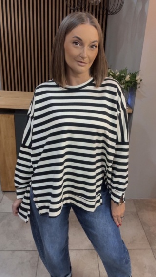 Bluzka w paski - oversize - biało-czarna