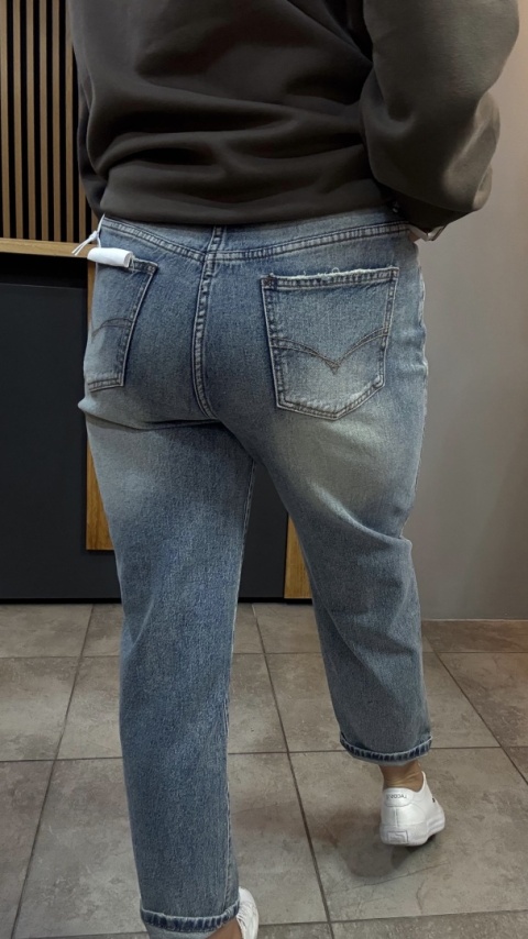 Jeansy Uiuj boyfriend UBF152-6 – klasyczny niebieski denim