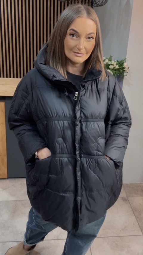 Kurtka Naturalny puch „Pętelka” – czarna