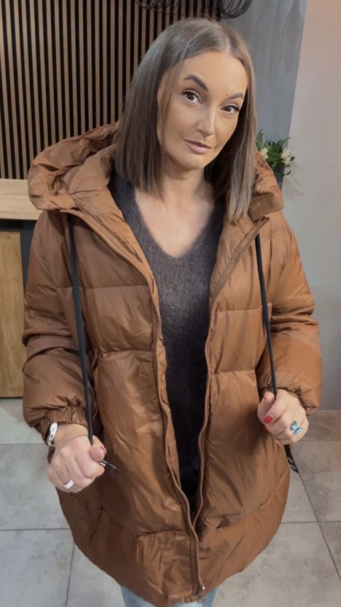 Kurtka Oversize z Naturalnym Puchem - Karmel