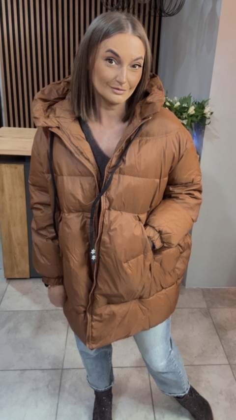 Kurtka Oversize z Naturalnym Puchem - Karmel