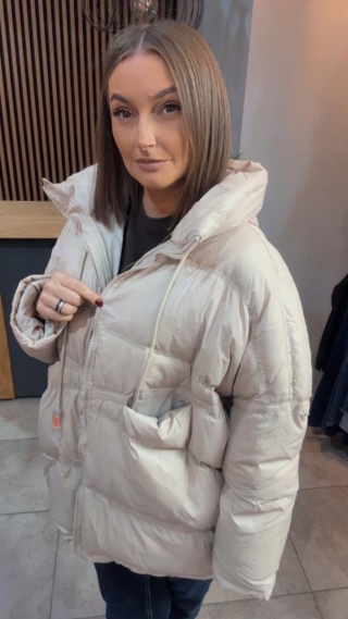 Kurtka „Street Oversize" - Śmietanka