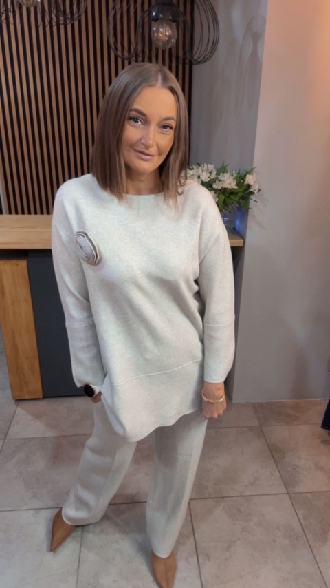 Komplet E-Woman Fashion - Śmietanka