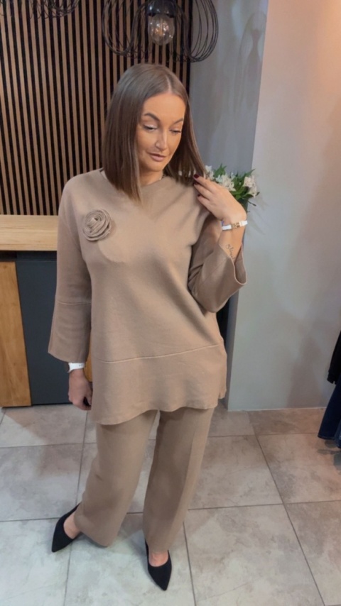Komplet E-Woman Fashion - Camel