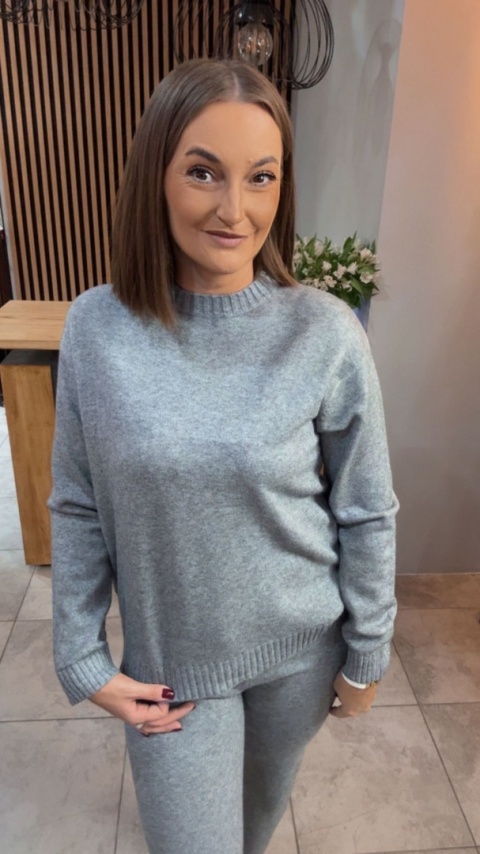 Komplet dzianinowy Melody - Szary