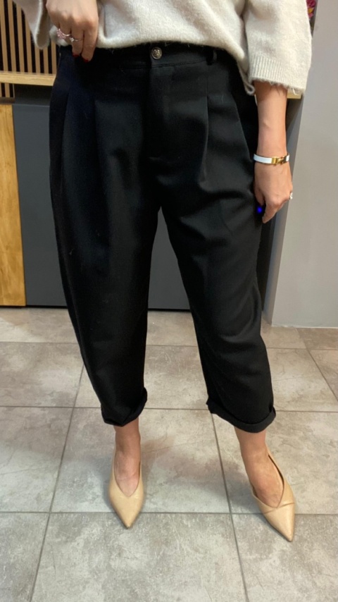 Spodnie z zakładkami - Czarne