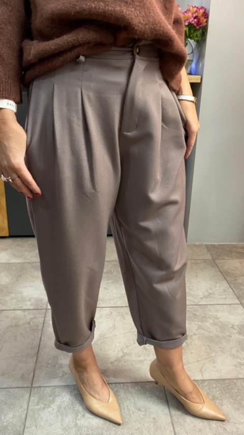 Spodnie z zakładkami - Fango