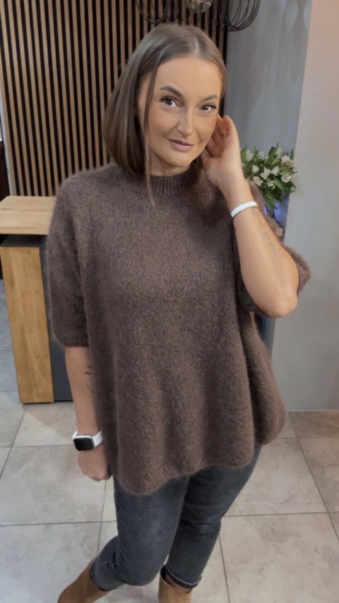 Sweter CXL - miękki i stylowy - Brąz