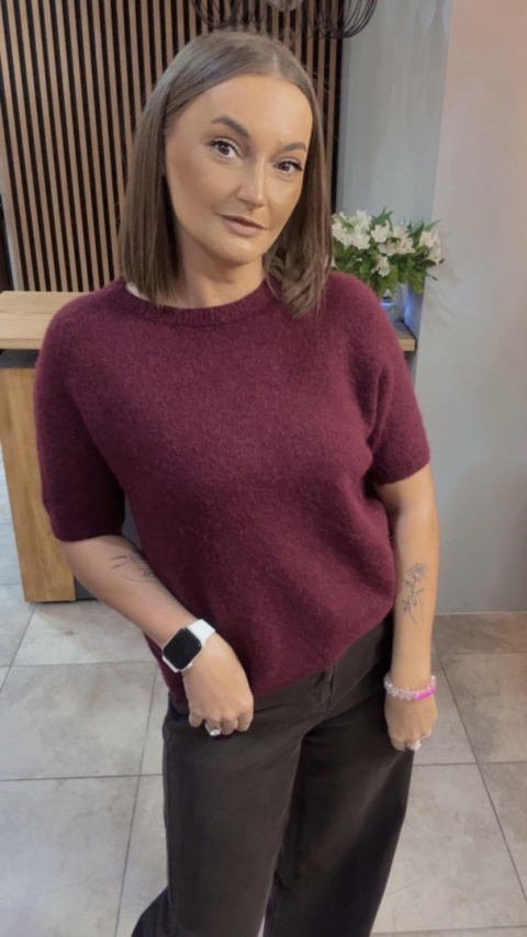 Sweter z krótkim rękawem z baby alpaki - Burgund