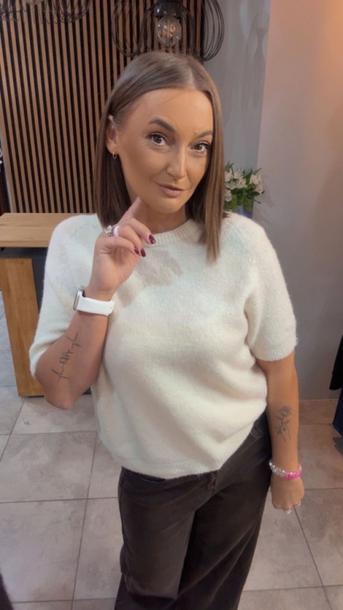 Sweter z krótkim rękawem z baby alpaki - Śmietanka