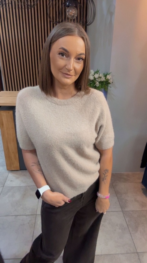 Sweter z krótkim rękawem z baby alpaki – Beżowy