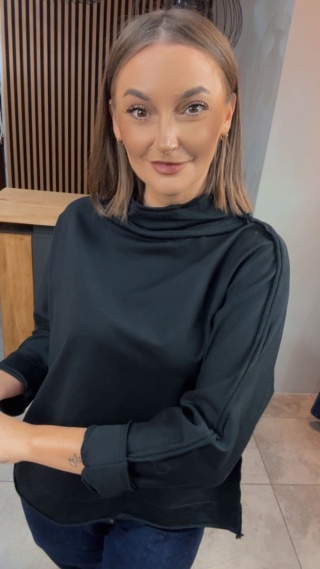 Bluzka WENDYKEI – czarna