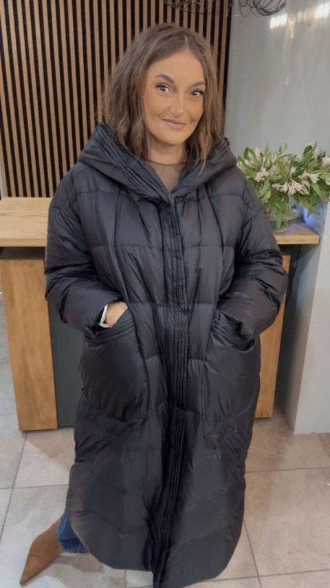 Płaszcz Premium Oversize z naturalnym puchem – czarny