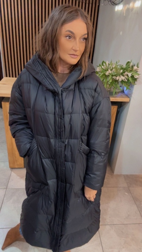 Płaszcz Premium Oversize z naturalnym puchem – czarny