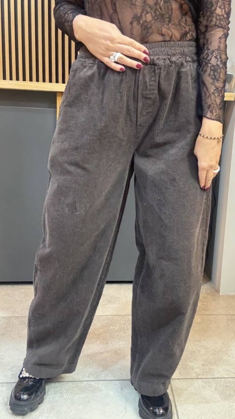 Spodnie sztruksowe Gioya & Co. - Chocolate