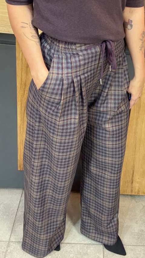 Spodnie w kratę MIHO'S