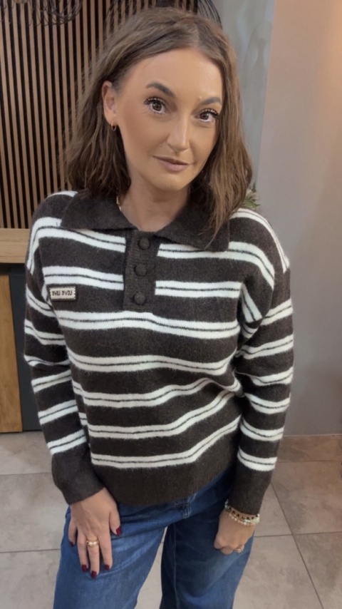 Sweter w paski z kołnierzykiem VICBEE