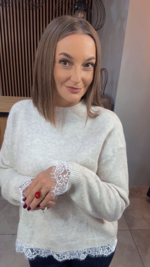 Sweter z koronką Vinceotto - Beżowy