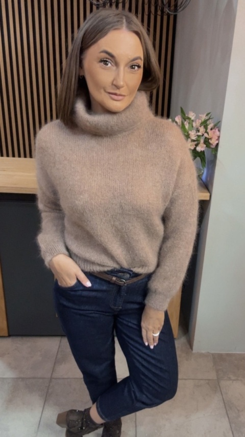 Golf Miss Lucky z moherem - Beżowy