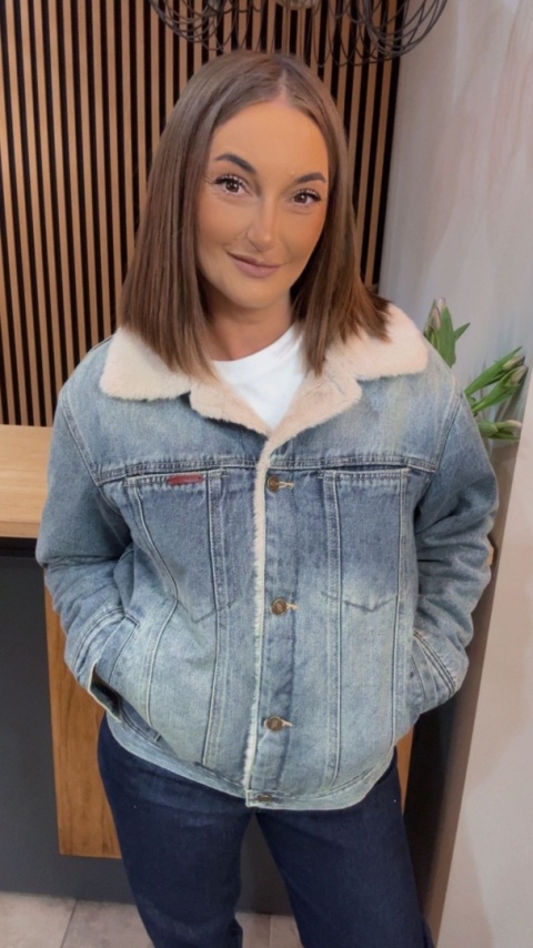 Jeansowa kurtka z kożuchem