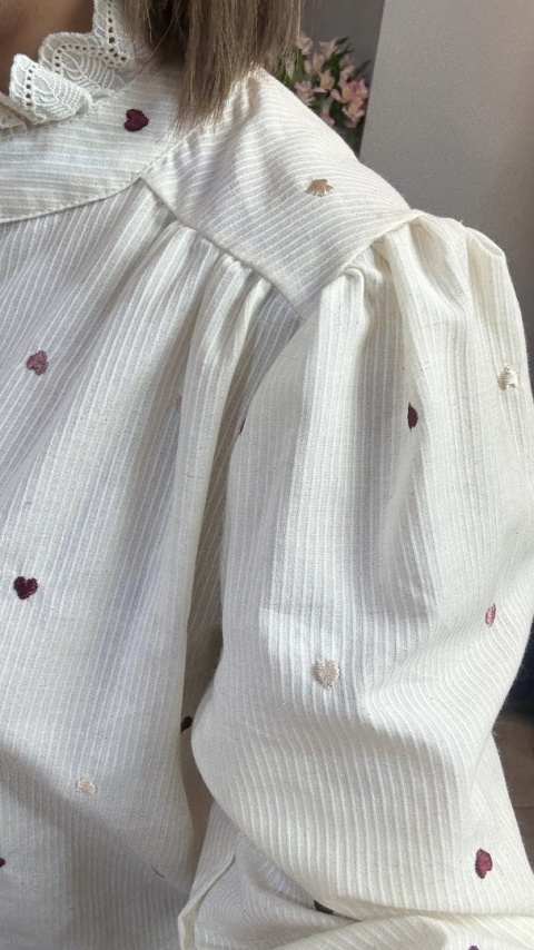 Koszula w serduszka VICBEE