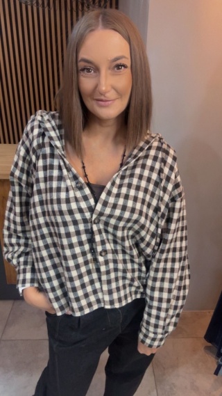 Koszula z kapturem w kratę – Brązowa