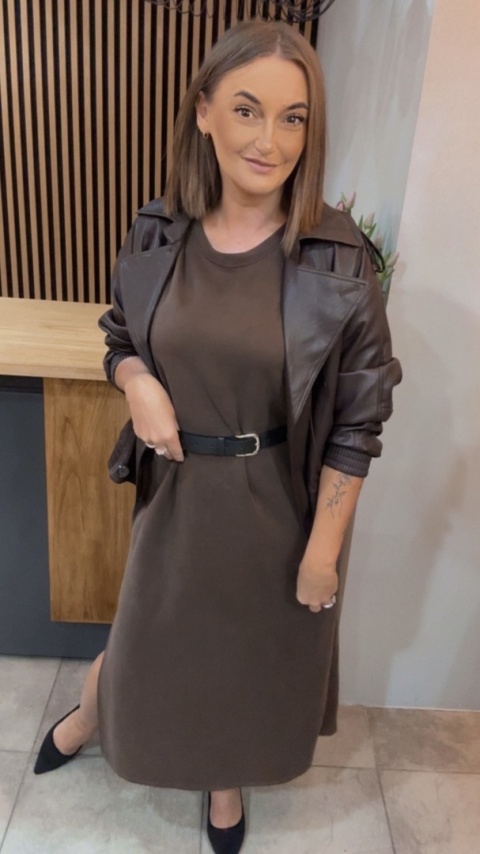 Sukienka z paskiem – Czekolada