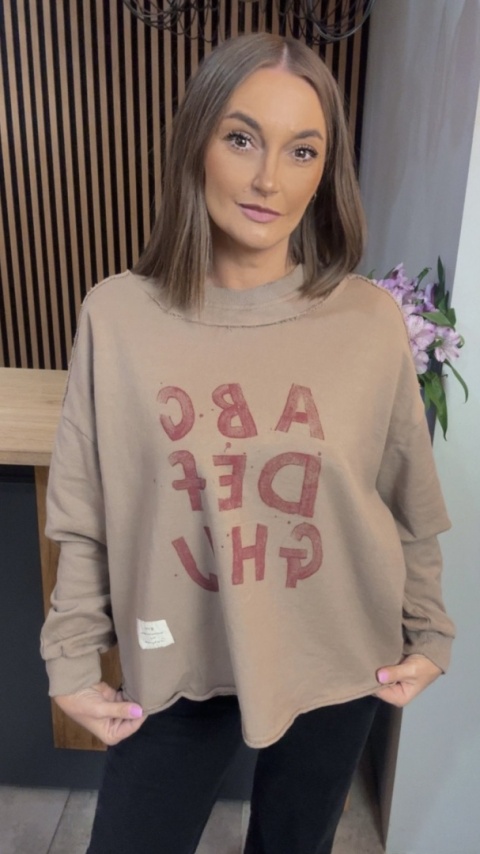 Bluza Oversize „Art Letters” - Ciepły Beż
