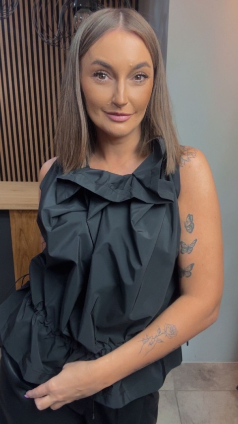 Bluzka Wendy Trendy – model z efektem „crinkle”