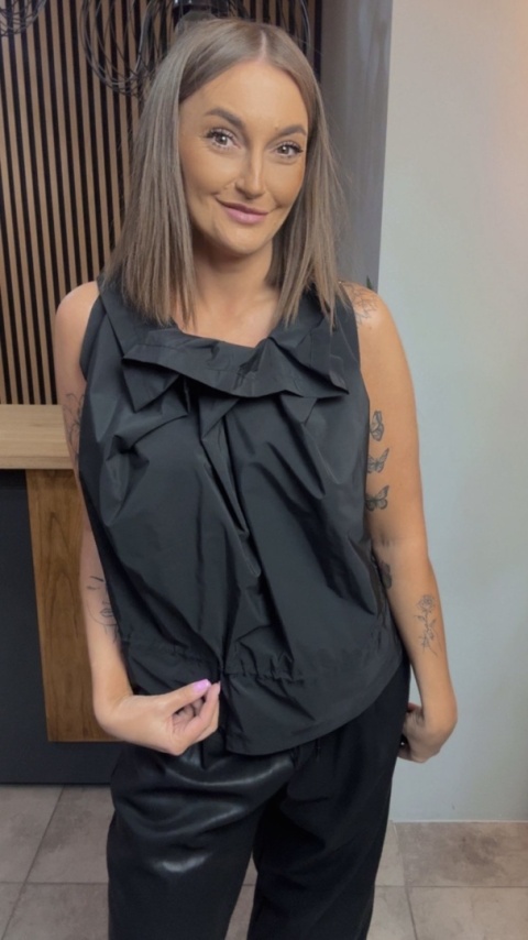 Bluzka Wendy Trendy – model z efektem „crinkle”