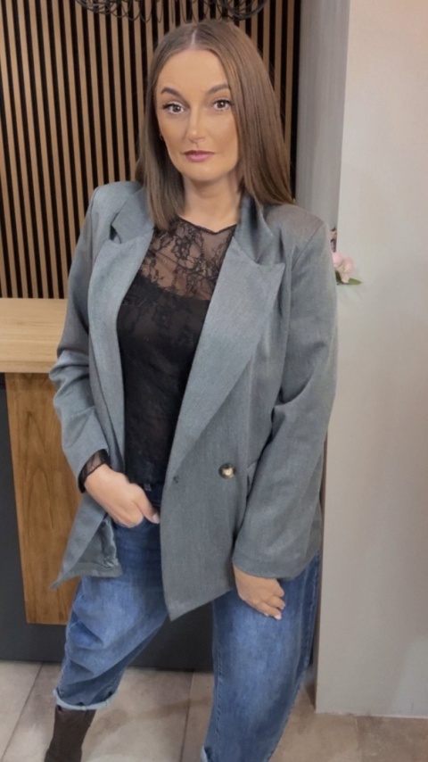 Elegancka Marynarka Dwurzędowa – Szara