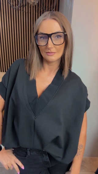 Kamizelka / Bluza z Dekoltem w Serek - Model Oversize