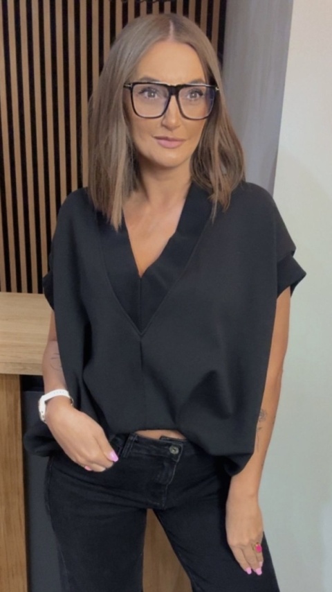 Kamizelka / Bluza z Dekoltem w Serek – Model Oversize