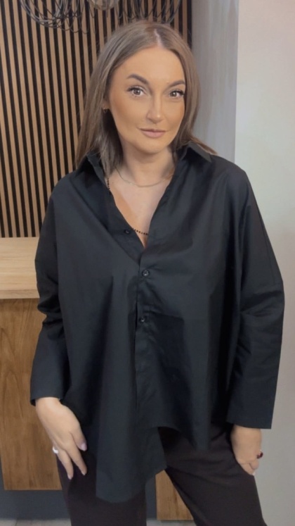 Koszula oversize z asymetrycznym bokiem – Cyard™