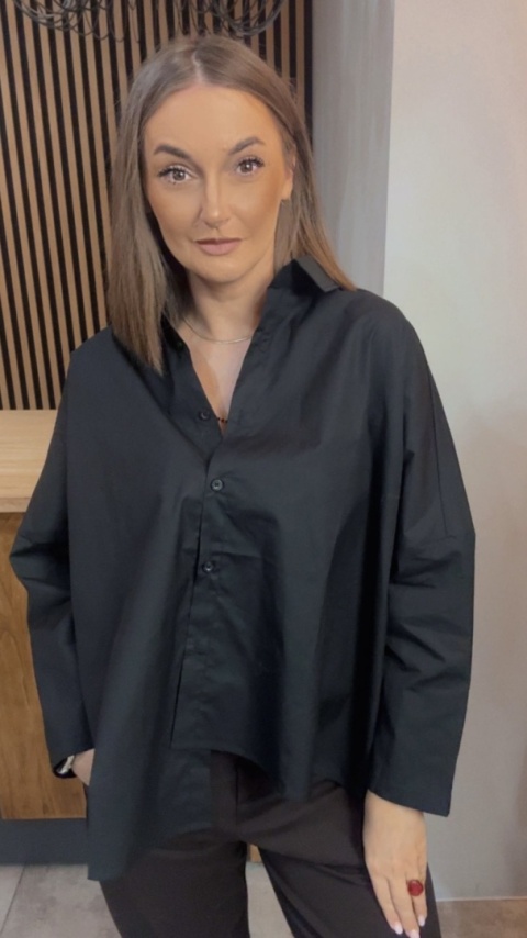 Koszula oversize z asymetrycznym bokiem – Cyard™