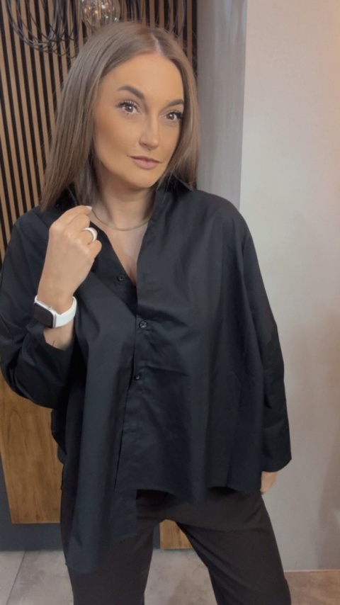 Koszula oversize z asymetrycznym bokiem – Cyard™