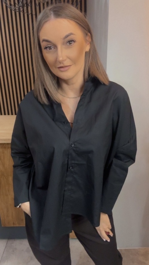 Koszula oversize z asymetrycznym bokiem – Cyard™