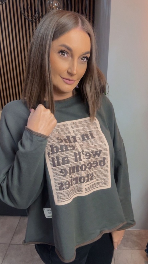 Bluza oversize z nadrukiem „In the end we’ll all become stories”